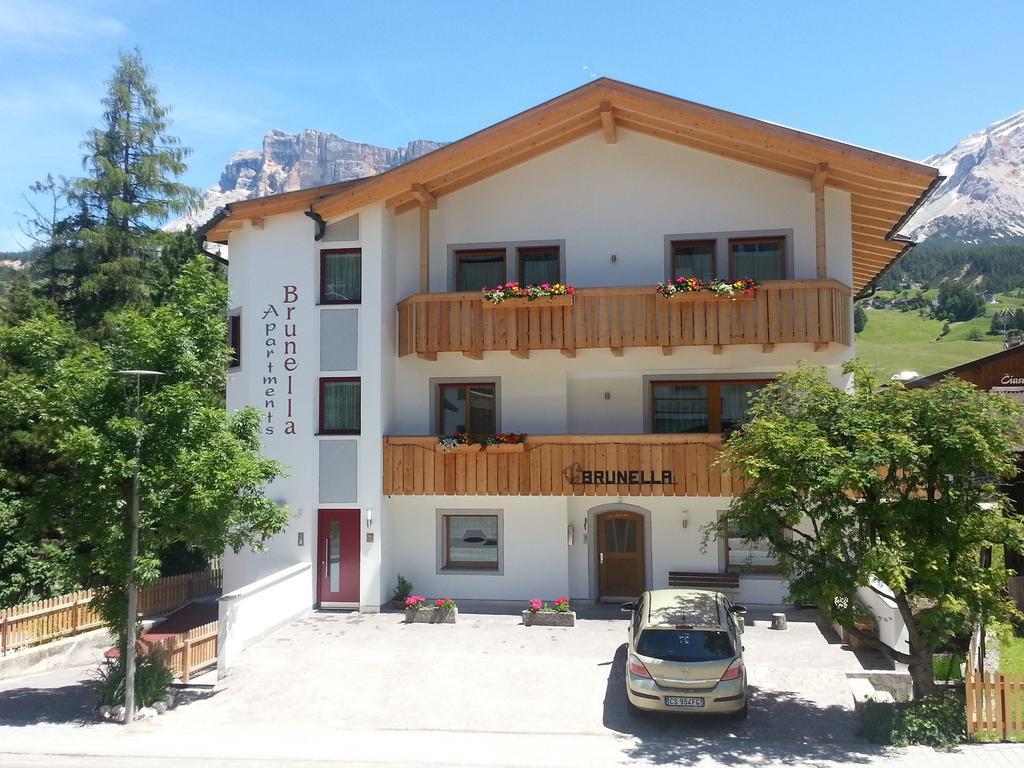 Apartments Brunella La Villa  Eksteriør billede
