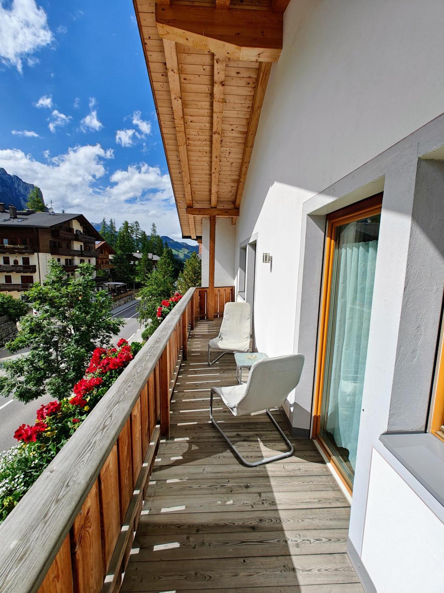 Apartments Brunella La Villa  Eksteriør billede